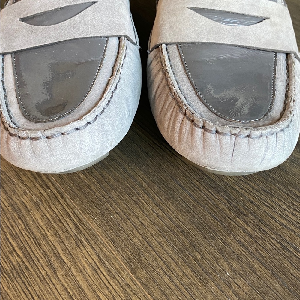 Cole Haan Women’s Grey Suede and Patent Leather Slip on Loafers 9 1/2 - Picture 4 of 10